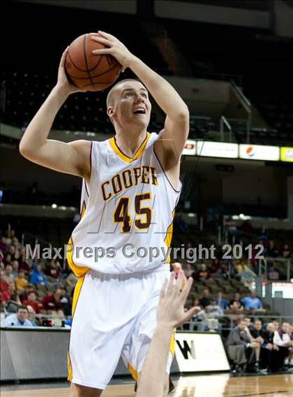 Thumbnail 2 in Dixie Heights vs. Cooper (Regional Playoff) photogallery.