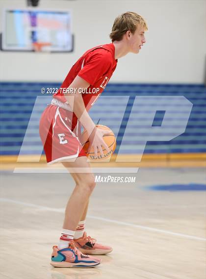 Thumbnail 3 in East vs. Morgan (Eagle Holiday Shootout) photogallery.