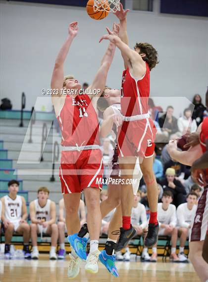 Thumbnail 1 in East vs. Morgan (Eagle Holiday Shootout) photogallery.