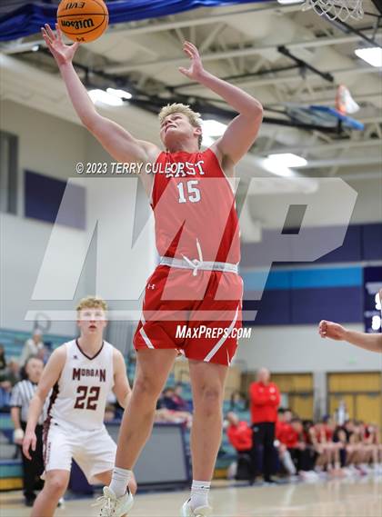 Thumbnail 1 in East vs. Morgan (Eagle Holiday Shootout) photogallery.