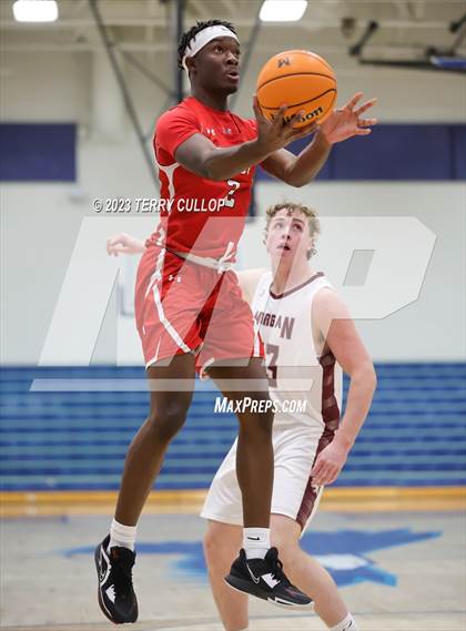 Thumbnail 3 in East vs. Morgan (Eagle Holiday Shootout) photogallery.