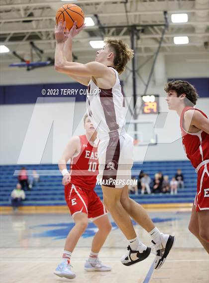Thumbnail 1 in East vs. Morgan (Eagle Holiday Shootout) photogallery.