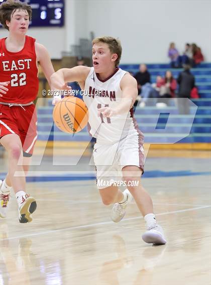 Thumbnail 2 in East vs. Morgan (Eagle Holiday Shootout) photogallery.