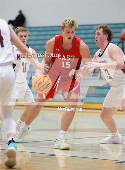 Thumbnail 1 in East vs. Morgan (Eagle Holiday Shootout) photogallery.