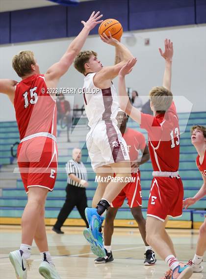 Thumbnail 3 in East vs. Morgan (Eagle Holiday Shootout) photogallery.