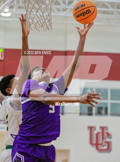 Thumbnail 3 in Chapel Hill vs Griffin (Thanksgiving Basketball Showcase) photogallery.