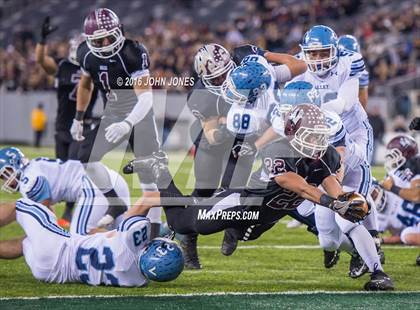 Thumbnail 3 in Wayne Valley vs. Wayne Hills (NJSIAA N1 Group 4 Final) photogallery.