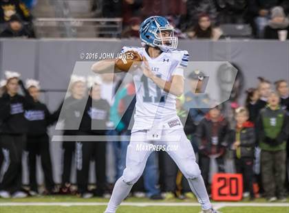 Thumbnail 3 in Wayne Valley vs. Wayne Hills (NJSIAA N1 Group 4 Final) photogallery.