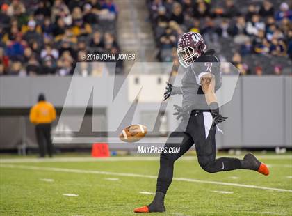 Thumbnail 3 in Wayne Valley vs. Wayne Hills (NJSIAA N1 Group 4 Final) photogallery.