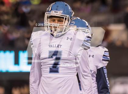 Thumbnail 2 in Wayne Valley vs. Wayne Hills (NJSIAA N1 Group 4 Final) photogallery.