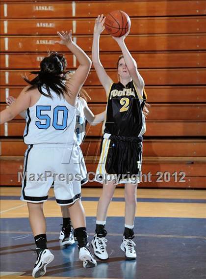 Thumbnail 2 in Foothill @ Villa Park photogallery.