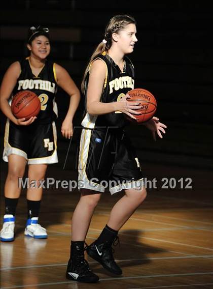 Thumbnail 1 in Foothill @ Villa Park photogallery.