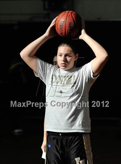 Thumbnail 3 in Foothill @ Villa Park photogallery.