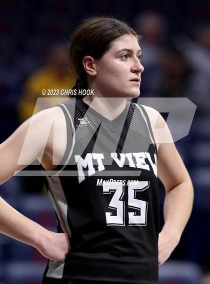 Thumbnail 3 in Mountain View v Ironwood Ridge (MLK Basketball Classic) photogallery.