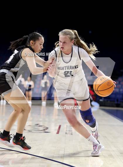 Thumbnail 2 in Mountain View v Ironwood Ridge (MLK Basketball Classic) photogallery.
