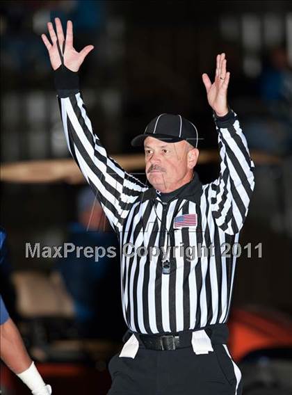 Thumbnail 1 in Roosevelt vs. Rancho Cucamonga (CIF SS Playoffs) photogallery.