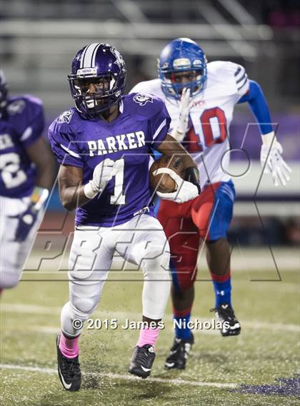 Thumbnail 2 in Carver @ Parker photogallery.