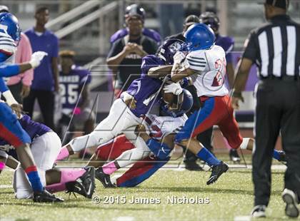 Thumbnail 1 in Carver @ Parker photogallery.