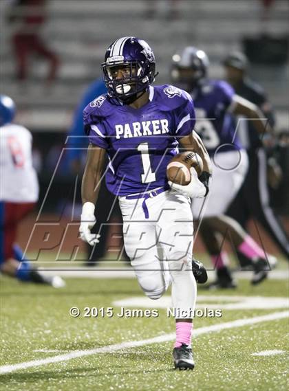 Thumbnail 3 in Carver @ Parker photogallery.