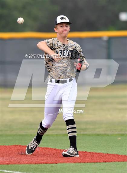 Thumbnail 3 in Abbott vs. Savoy (UIL 1A Regional Semifinal) photogallery.