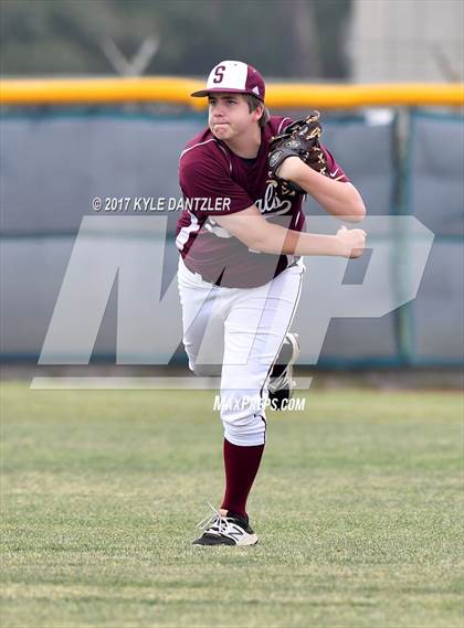Thumbnail 1 in Abbott vs. Savoy (UIL 1A Regional Semifinal) photogallery.