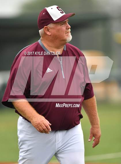 Thumbnail 2 in Abbott vs. Savoy (UIL 1A Regional Semifinal) photogallery.