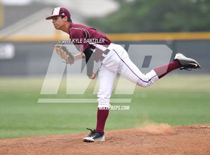 Thumbnail 1 in Abbott vs. Savoy (UIL 1A Regional Semifinal) photogallery.