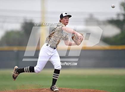 Thumbnail 2 in Abbott vs. Savoy (UIL 1A Regional Semifinal) photogallery.