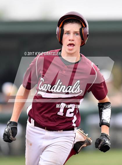 Thumbnail 1 in Abbott vs. Savoy (UIL 1A Regional Semifinal) photogallery.