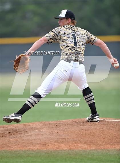 Thumbnail 2 in Abbott vs. Savoy (UIL 1A Regional Semifinal) photogallery.