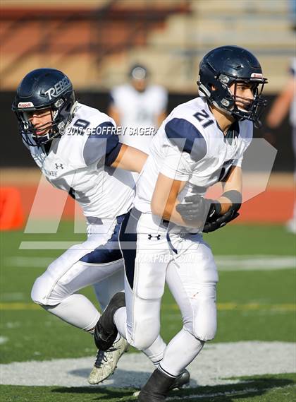 Thumbnail 3 in Denver East vs. Columbine photogallery.