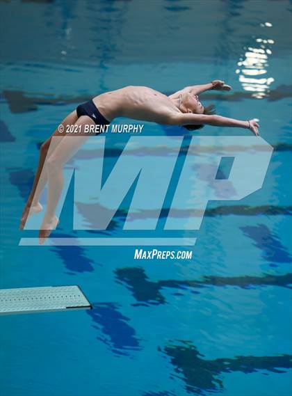 Thumbnail 1 in CHSAA 4A Boys Diving - State Championship photogallery.