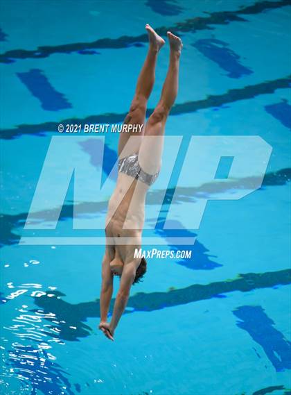 Thumbnail 3 in CHSAA 4A Boys Diving - State Championship photogallery.
