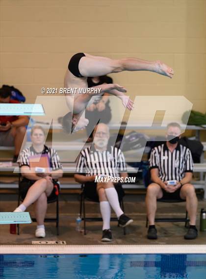 Thumbnail 1 in CHSAA 4A Boys Diving - State Championship photogallery.