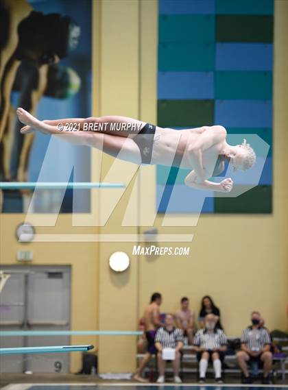 Thumbnail 2 in CHSAA 4A Boys Diving - State Championship photogallery.
