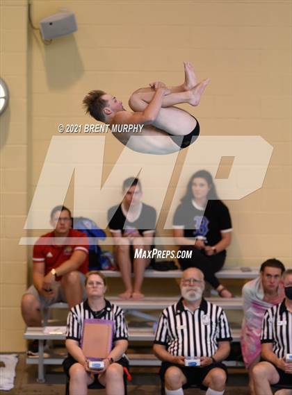 Thumbnail 1 in CHSAA 4A Boys Diving - State Championship photogallery.