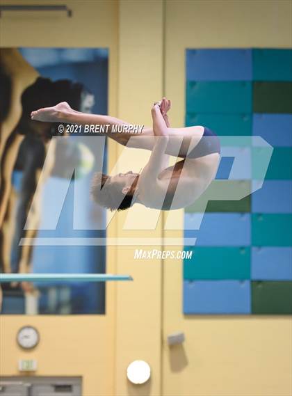 Thumbnail 2 in CHSAA 4A Boys Diving - State Championship photogallery.