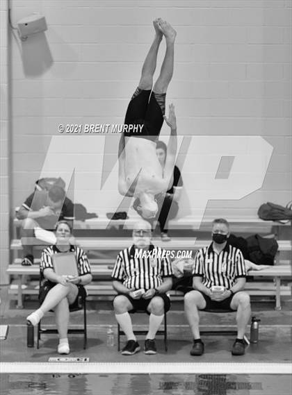Thumbnail 3 in CHSAA 4A Boys Diving - State Championship photogallery.