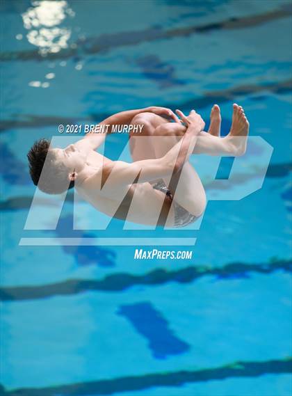 Thumbnail 2 in CHSAA 4A Boys Diving - State Championship photogallery.