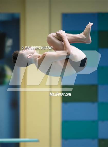 Thumbnail 2 in CHSAA 4A Boys Diving - State Championship photogallery.