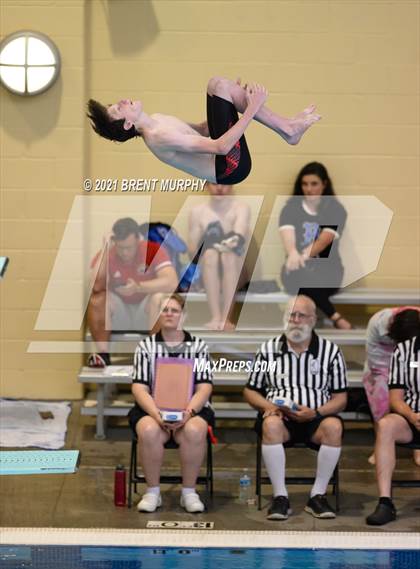 Thumbnail 2 in CHSAA 4A Boys Diving - State Championship photogallery.