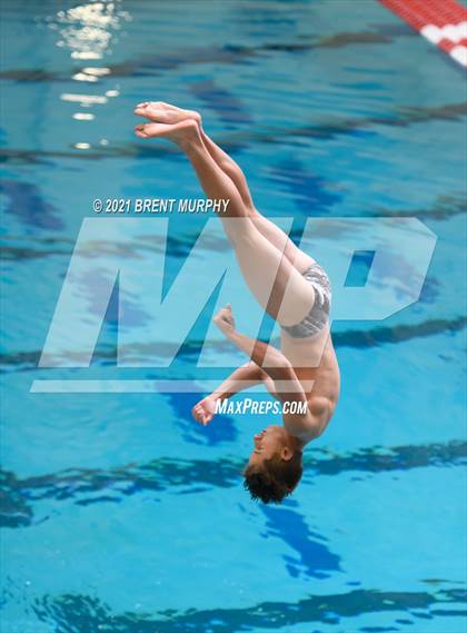 Thumbnail 3 in CHSAA 4A Boys Diving - State Championship photogallery.