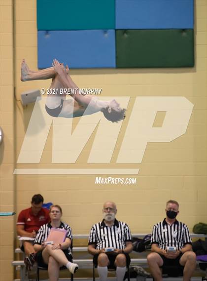 Thumbnail 1 in CHSAA 4A Boys Diving - State Championship photogallery.