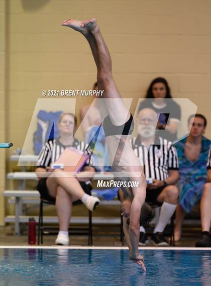 Thumbnail 1 in CHSAA 4A Boys Diving - State Championship photogallery.