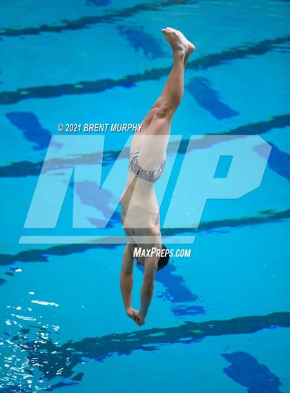 Thumbnail 3 in CHSAA 4A Boys Diving - State Championship photogallery.