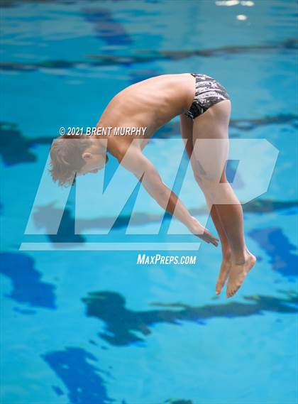 Thumbnail 3 in CHSAA 4A Boys Diving - State Championship photogallery.