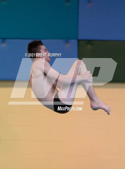 Thumbnail 2 in CHSAA 4A Boys Diving - State Championship photogallery.