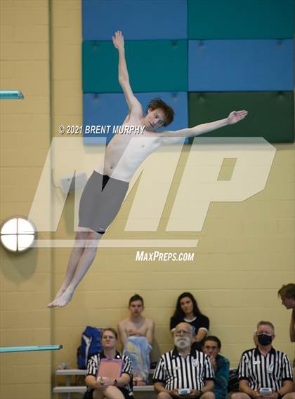 Thumbnail 2 in CHSAA 4A Boys Diving - State Championship photogallery.