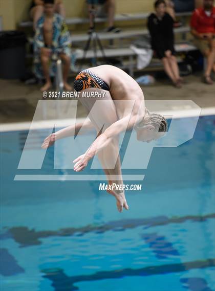 Thumbnail 2 in CHSAA 4A Boys Diving - State Championship photogallery.