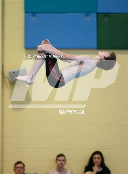 Thumbnail 1 in CHSAA 4A Boys Diving - State Championship photogallery.